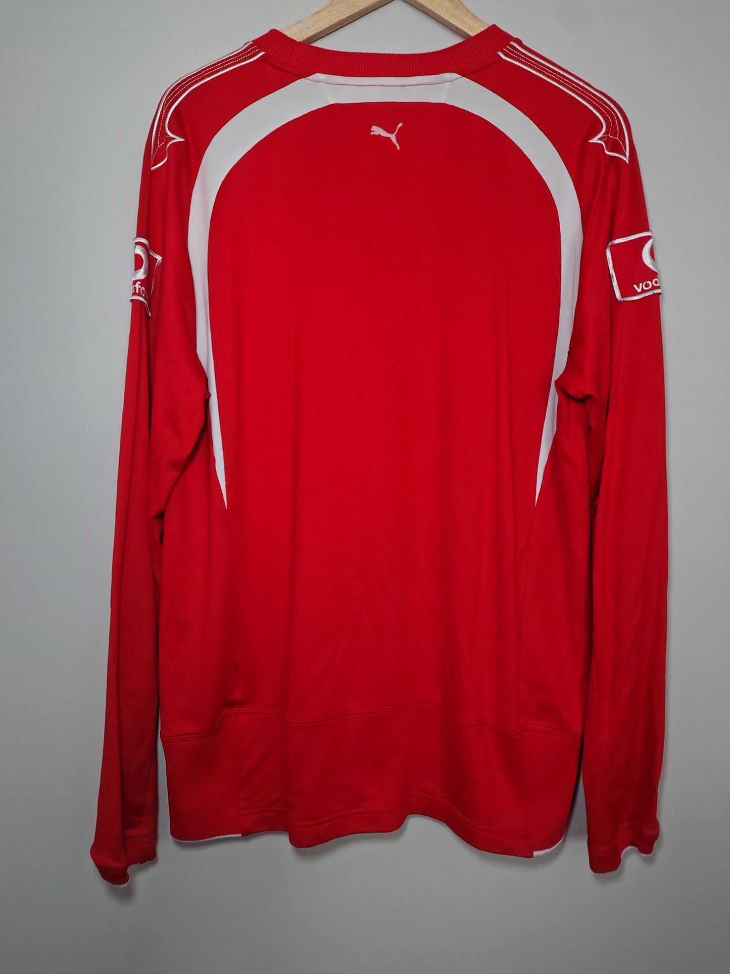 2005 Ferrari Puma longsleeve top sweatshirt jumper Michael Schumacher era Vodafone formula one F1 grand prix