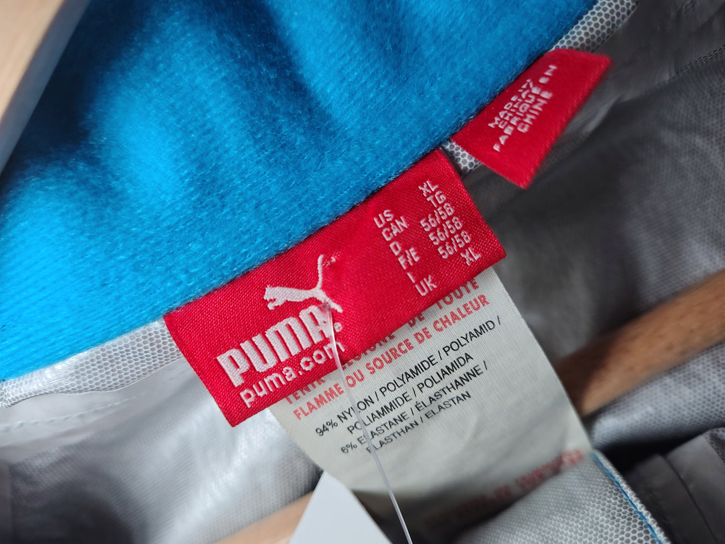 Official Renault Puma official blue yellow jacket coat circa 2005 Alonso era F1 formula one XL