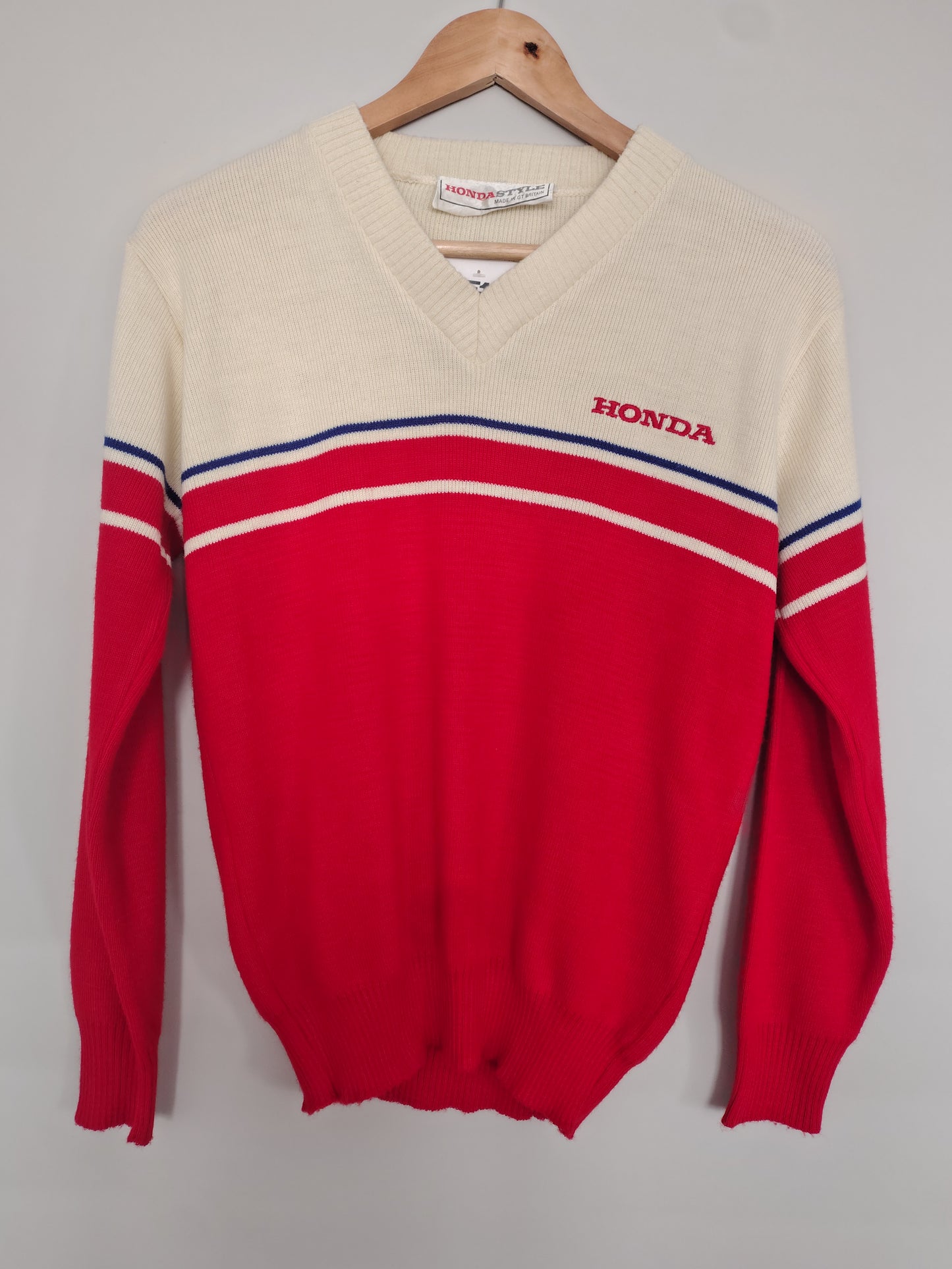 Vintage Honda racing v-neck sweatshirt jumper small red cream