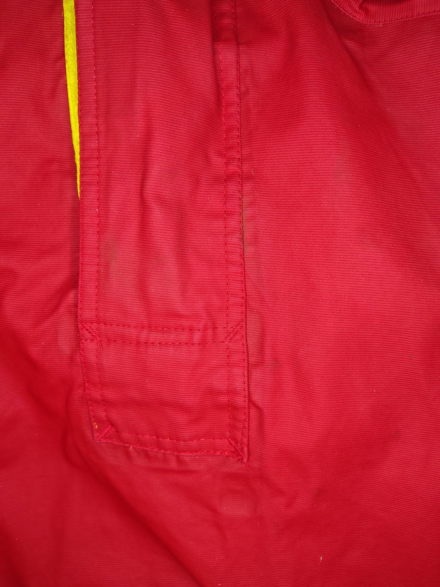 Official Ferrari cagoule Oasis F1 formula 1 grand prix rain jacket coat