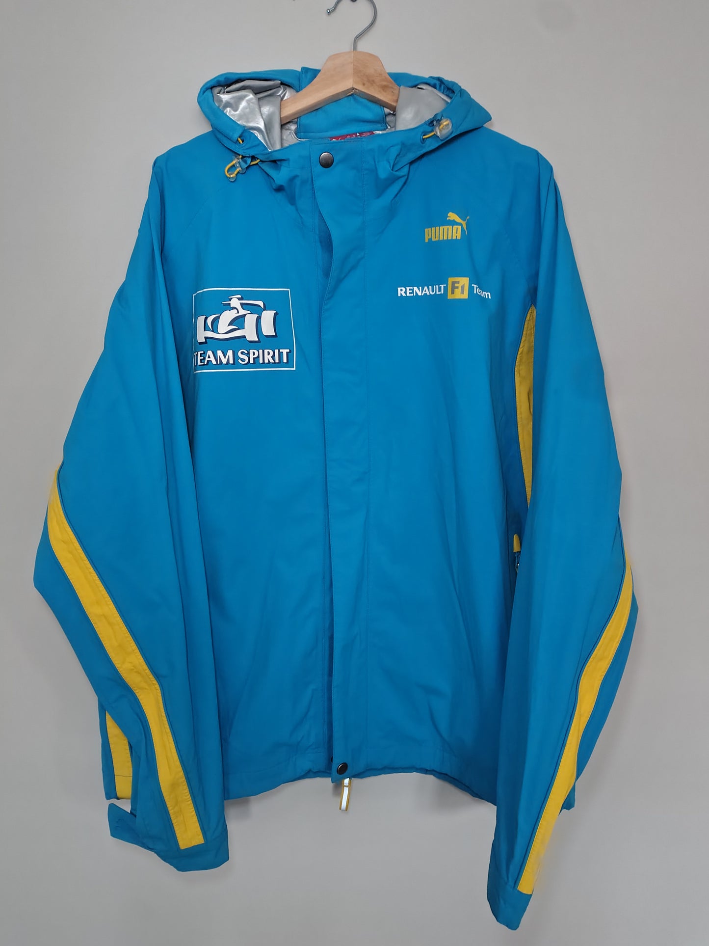 Official Renault Puma official blue yellow jacket coat circa 2005 Alonso era F1 formula one XL