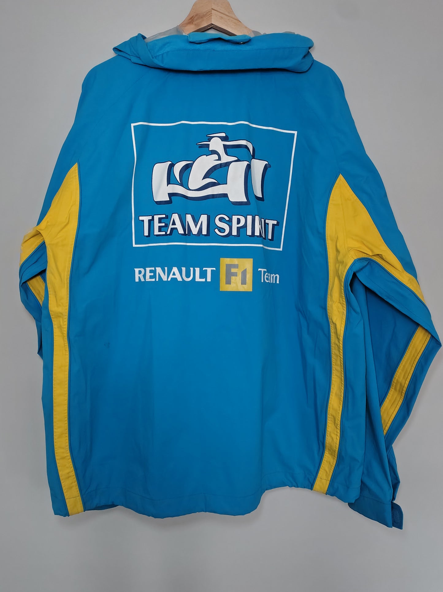 Official Renault Puma official blue yellow jacket coat circa 2005 Alonso era F1 formula one XL