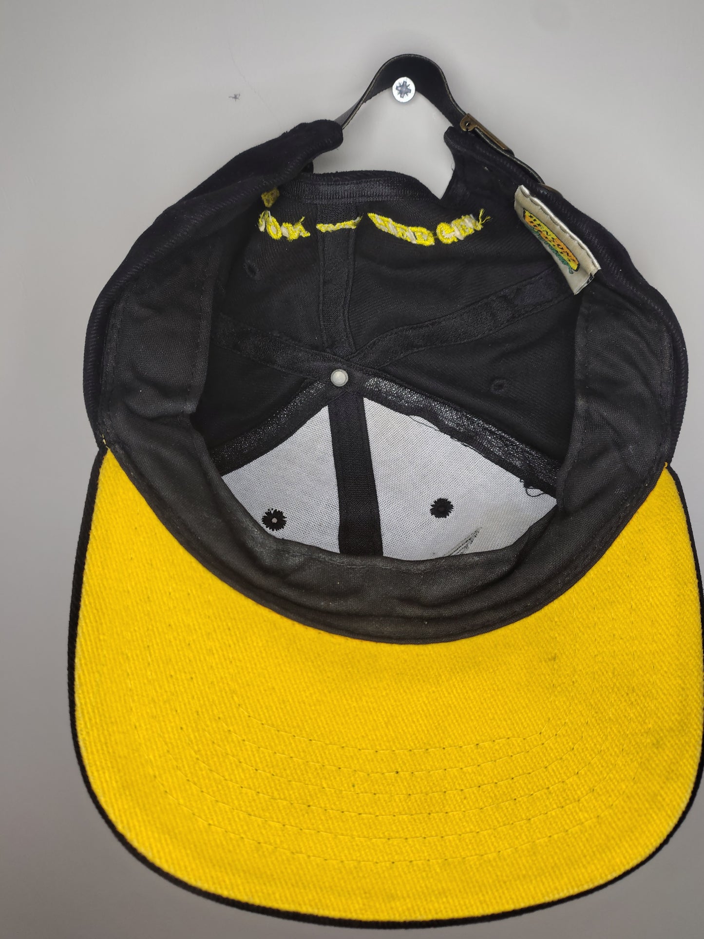 1998 Benson & Hedges Jordan cap hat Buzzin hornets F1 formula 1 grand prix