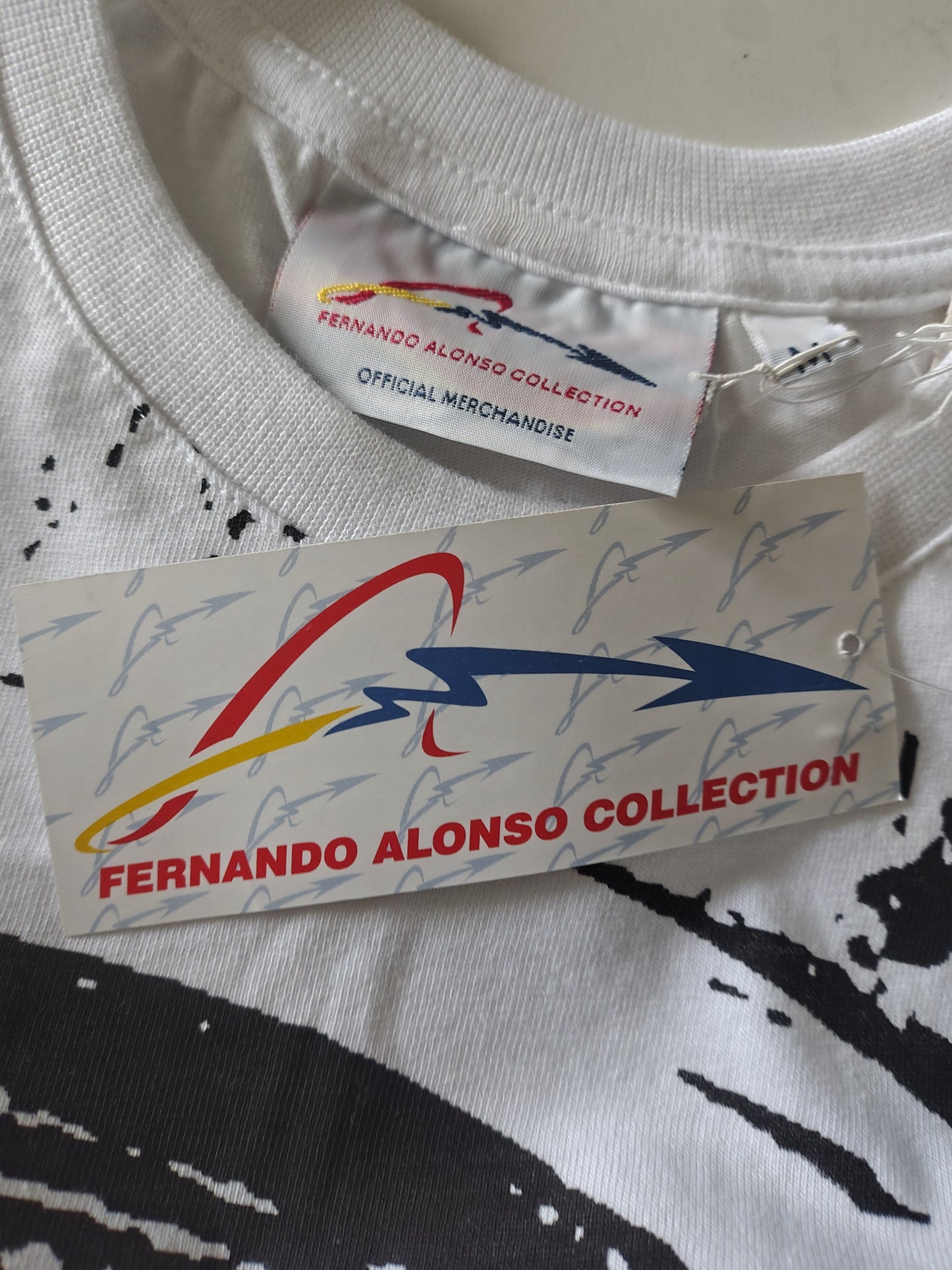 Official Fernando Alonso Renault t-shirt white circa 2005/06 F1 formula one BNWT unisex Medium