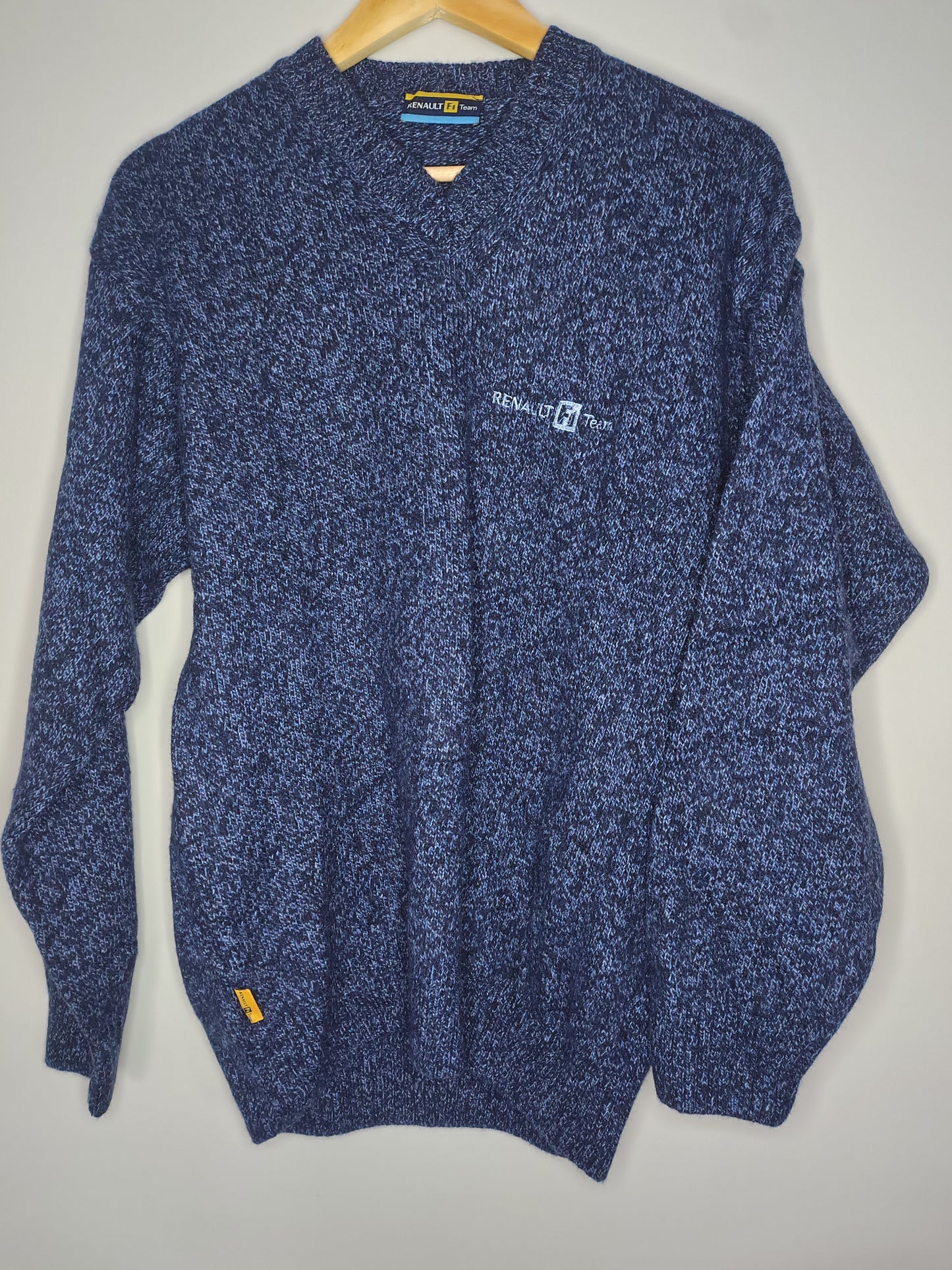Official Renault F1 team v-beck lambswool jumper sweater made in Italy