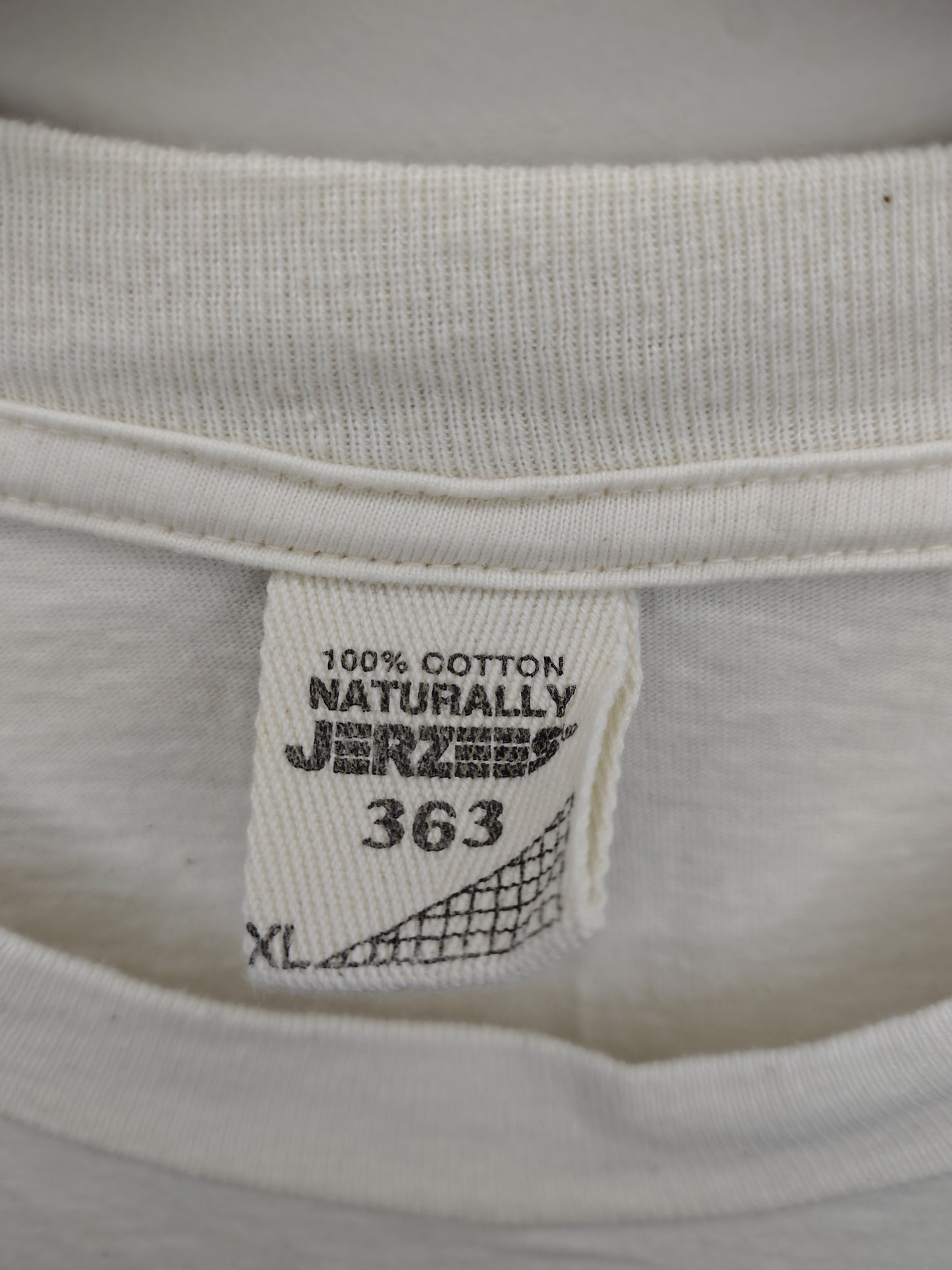 1995 Ayrton Senna cream t-shirt XL Brazil screen print McLaren Lotus Toleman Senninha vintage