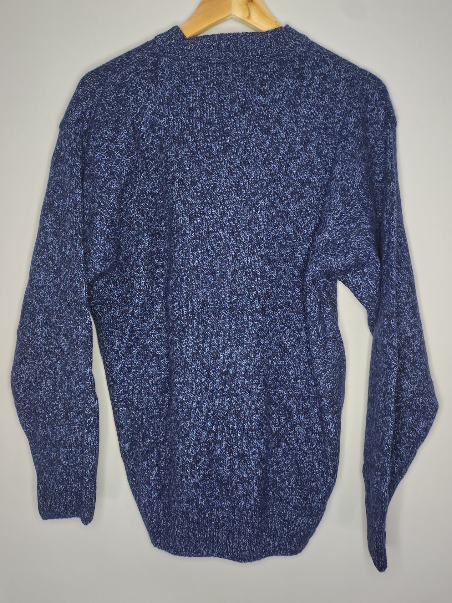 Official Renault F1 team v-beck lambswool jumper sweater made in Italy