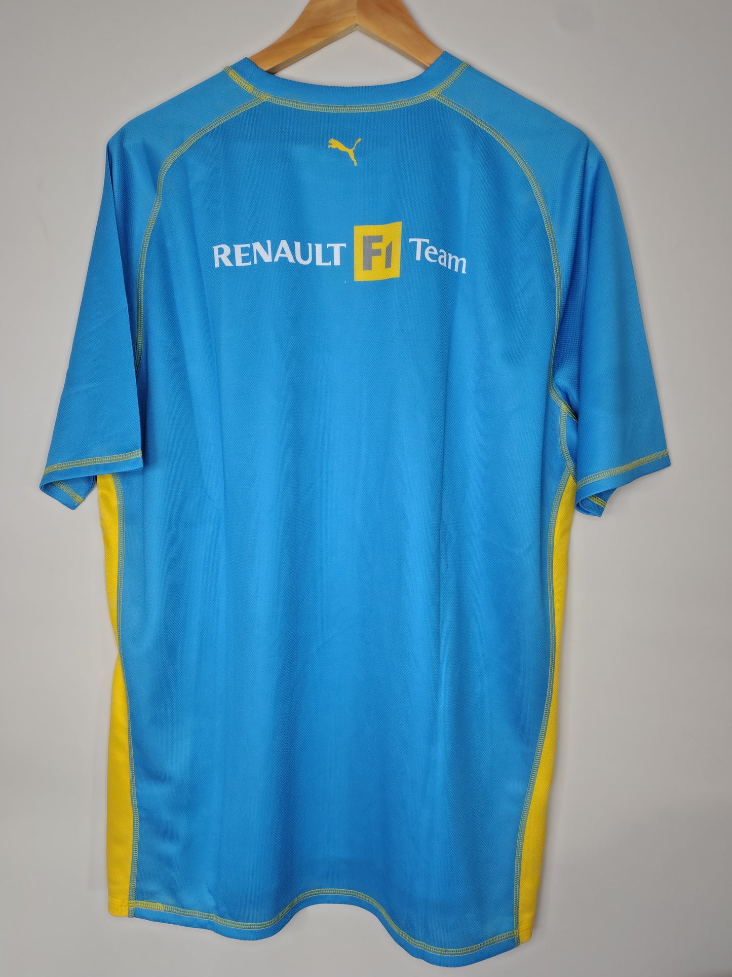 Official Renault F1 team Puma t-shirt Fernando Alonso era