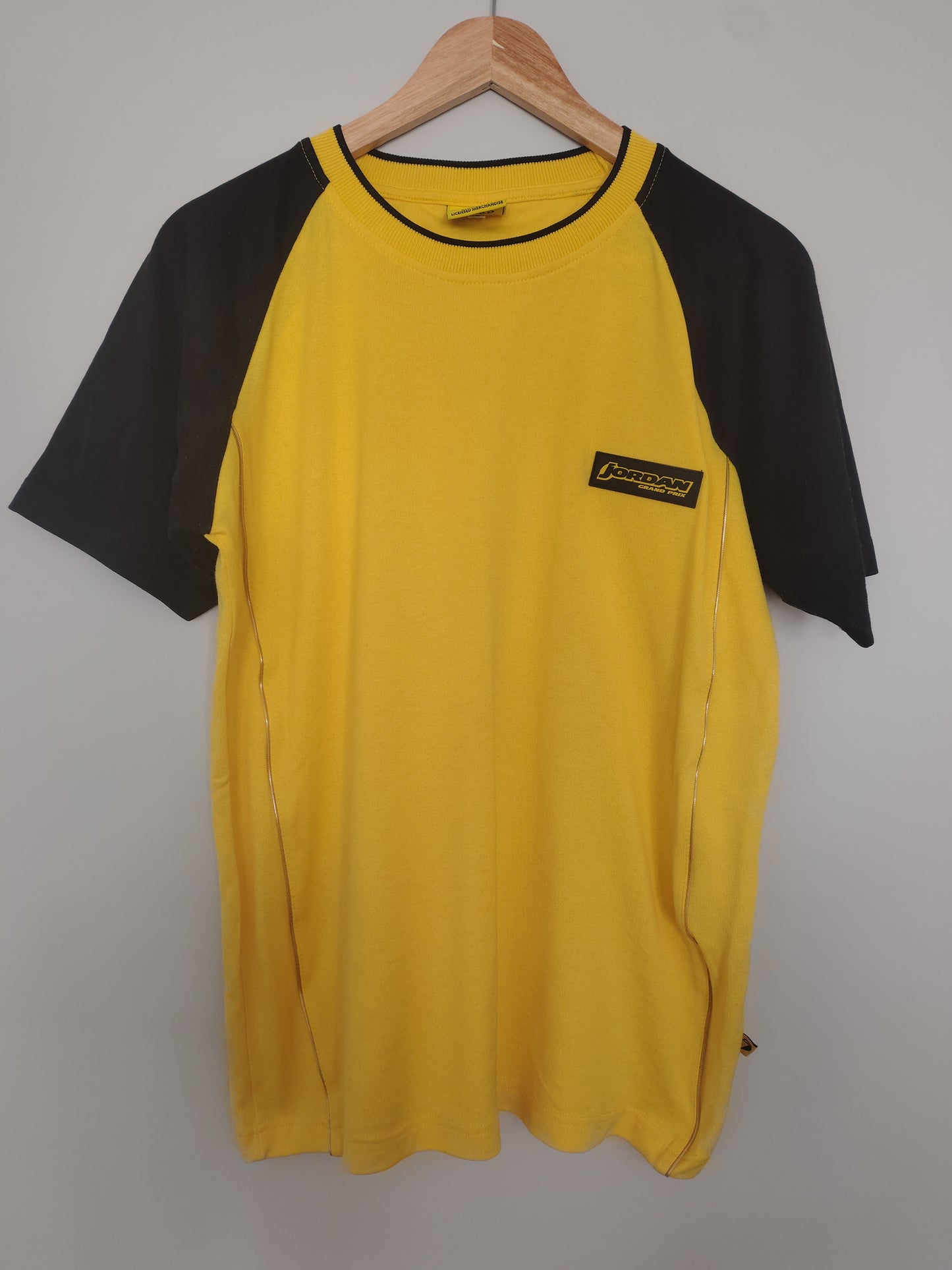 Official Jordan grand Prix t-shirt yellow black large formula 1 F1